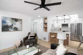 Photo #1: 230013891 Listing