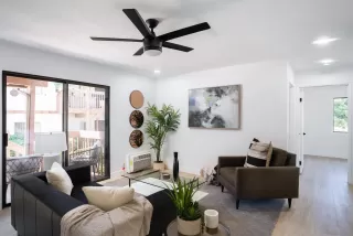 Photo #2: 230013891 Listing