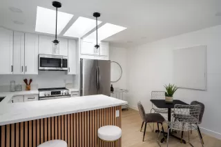 Photo #3: 230013891 Listing