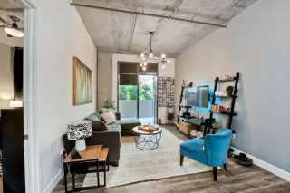 Photo #6: 230013925 Listing 