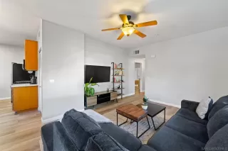 Photo #4: 230013944 Listing