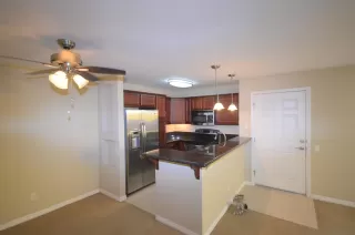 Photo #4: 230013947 Listing