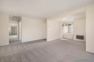 Photo #5: 230013957 Listing