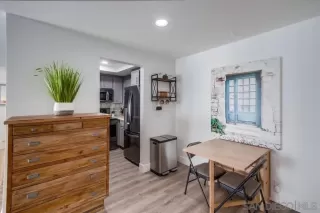 Photo #6: 230013987 Listing