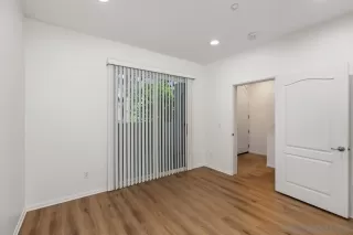 Photo #5: 230014016 Listing