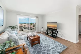 Photo #2: 230014033 Listing