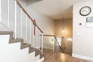 Photo #6: 230014045 Listing