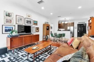 Photo #6: 230014052 Listing