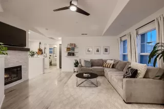 Photo #5: 230014075 Listing