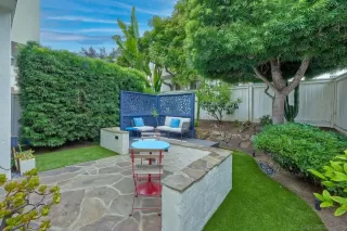 Photo #5: 230014081 Listing