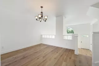 Photo #3: 230014085 Listing