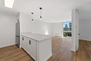 Photo #2: 230014111 Listing