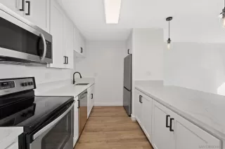 Photo #3: 230014111 Listing