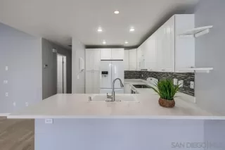 Photo #1: 230014116 Listing