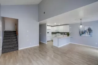 Photo #5: 230014116 Listing