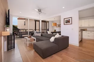 Photo #3: 230014139 Listing