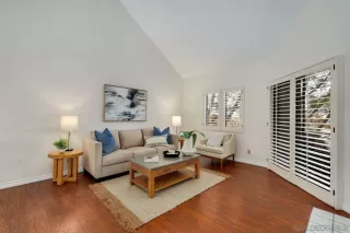 Photo #2: 230014142 Listing