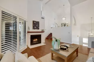 Photo #3: 230014142 Listing