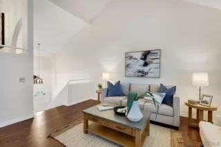 Photo #4: 230014142 Listing