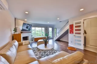 Photo #5: 230014144 Listing