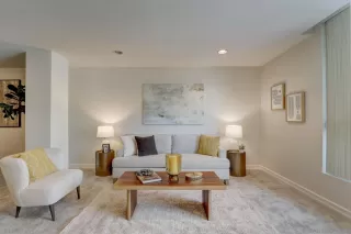 Photo #6: 230014152 Listing