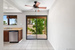 Photo #4: 230014153 Listing