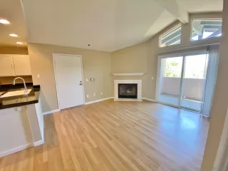 Photo #4: 230014157 Listing