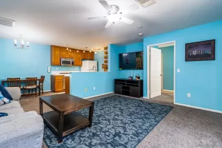 Photo #6: 230014162 Listing