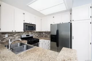 Photo #6: 230014163 Listing