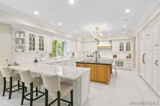 Photo #3: 230014164 Listing