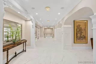 Photo #4: 230014164 Listing