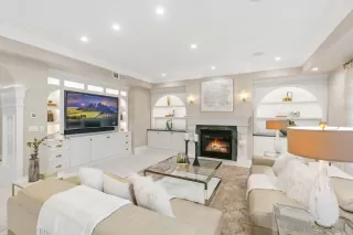 Photo #5: 230014164 Listing