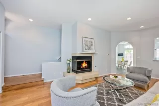 Photo #4: 230014200 Listing