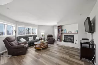 Photo #5: 230014274 Listing