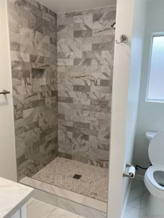 Photo #4: 230014334 Listing