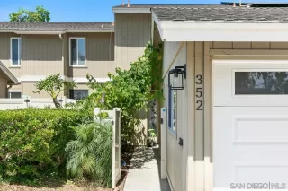 Photo #2: 230014387 Listing