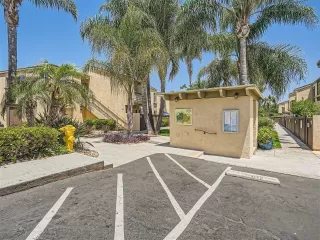 Photo #2: 230014388 Listing