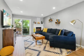 Photo #6: 230014391 Listing