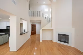 Photo #2: 230014392 Listing 