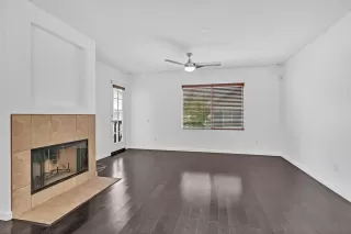 Photo #6: 230014413 Listing