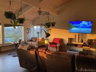 Photo #5: 230014434 Listing