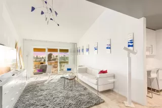 Photo #2: 230014458 Listing