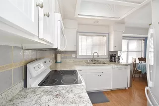 Photo #2: 230014473 Listing