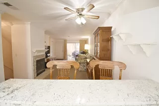 Photo #6: 230014473 Listing