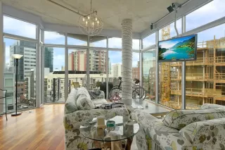 Photo #1: 230014513 Listing