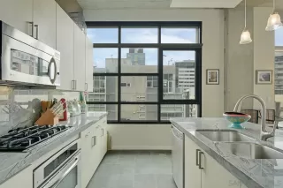 Photo #6: 230014513 Listing