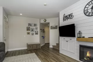 Photo #5: 230014524 Listing