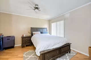 Photo #6: 230014525 Listing