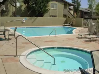 Photo #3: 230014526 Listing