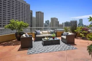 Photo #1: 230014532 Listing 